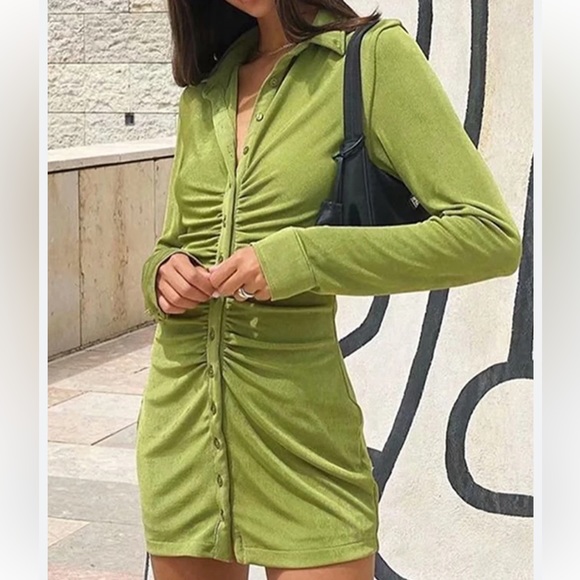 SIZE SMALL VELVET LIME GREEN DRESS: CIDER - Picture 2 of 4